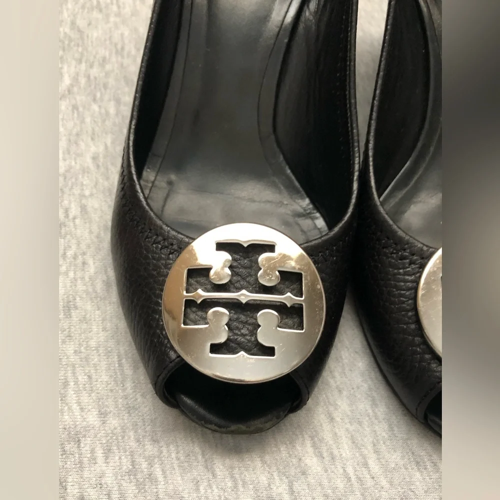 Tory Burch Women’s Black Shoes Peep Toe Wedge Sandals Black Size: US 7.5